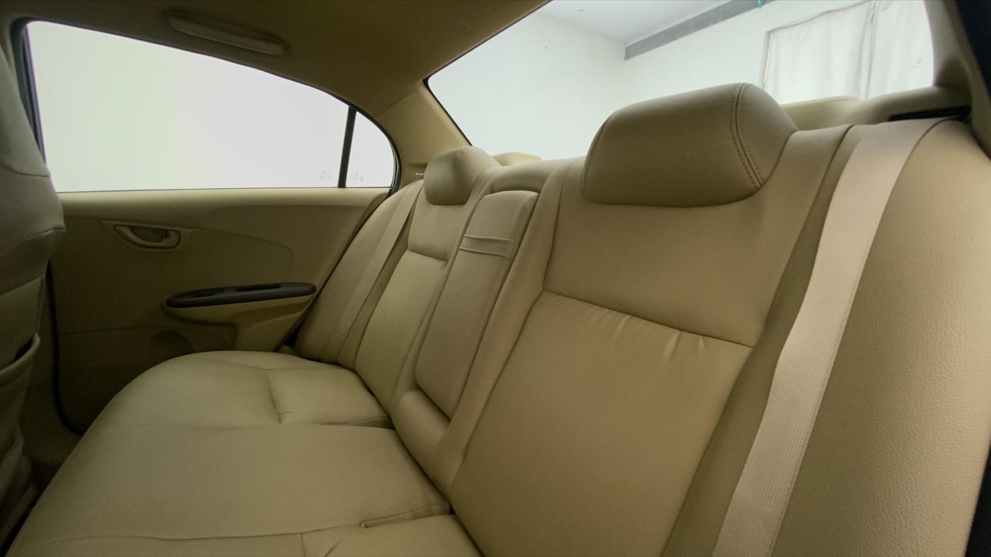 2013 Honda Amaze 1.2L I-VTEC S, Petrol, Manual, 36,850 km, Right Side Rear Door Cabin