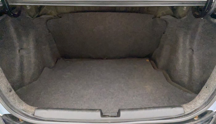 2013 Honda Amaze 1.2L I-VTEC S, Petrol, Manual, 36,850 km, Boot Inside