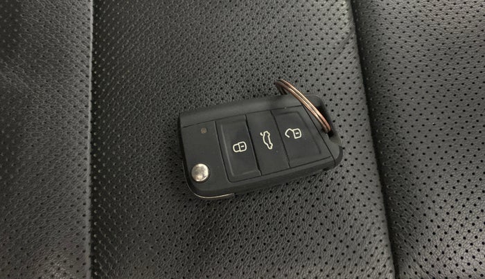 2023 Skoda KUSHAQ MONTE CARLO 1.0L TSI AT, Petrol, Automatic, 43,486 km, Key Close Up