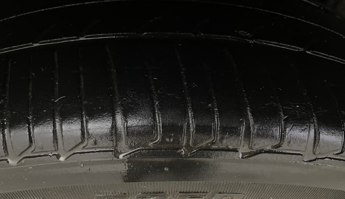 2022 Tata TIGOR XZA PLUS PETROL, Petrol, Automatic, 58,683 km, Right Rear Tyre Tread