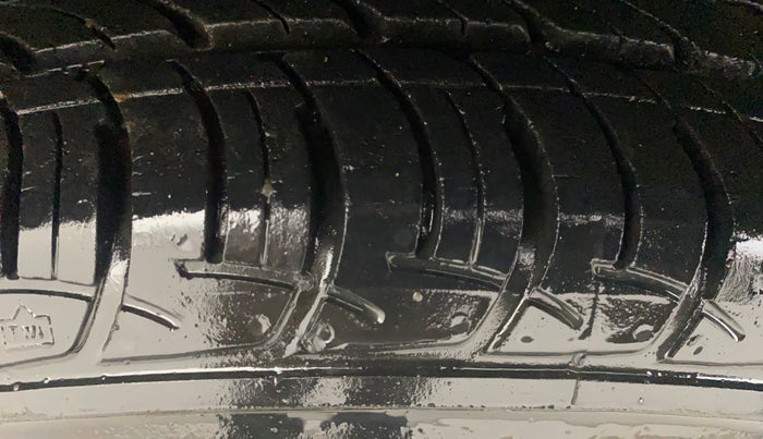 2014 Honda Amaze 1.2L I-VTEC VX, Petrol, Manual, 32,218 km, Right Rear Tyre Tread