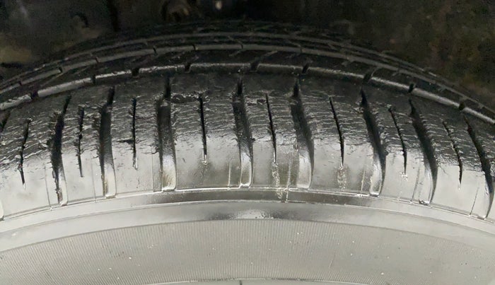 2011 Honda City 1.5L I-VTEC S MT, Petrol, Manual, 41,512 km, Left Front Tyre Tread
