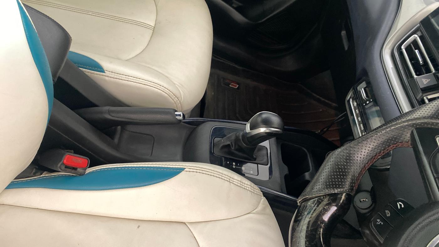 2022 Maruti Baleno ZETA 1.2 AGS, Petrol, Automatic, 55,207 km, Gear Lever