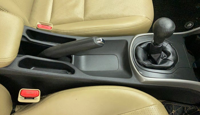 2016 Honda City 1.5L I-VTEC VX, Petrol, Manual, 71,321 km, Gear Lever
