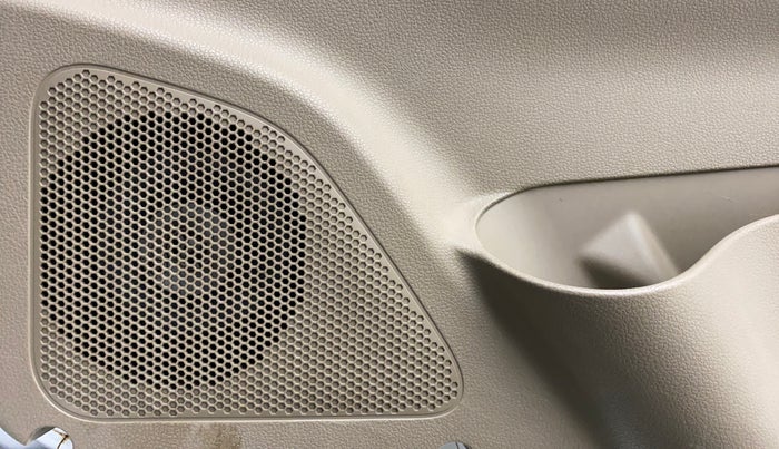 2018 Mahindra TUV300 T4 PLUS, Diesel, Manual, 50,706 km, Speaker