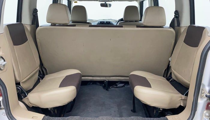 2018 Mahindra TUV300 T4 PLUS, Diesel, Manual, 50,706 km, Third Seat Row ( optional )