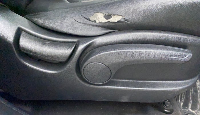 2018 Hyundai Creta SX AT 1.6 PETROL, Petrol, Automatic, 69,729 km, Driver Side Adjustment Panel