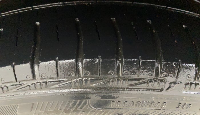 2018 Hyundai Grand i10 ASTA 1.2 KAPPA VTVT, Petrol, Manual, 48,413 km, Right Rear Tyre Tread