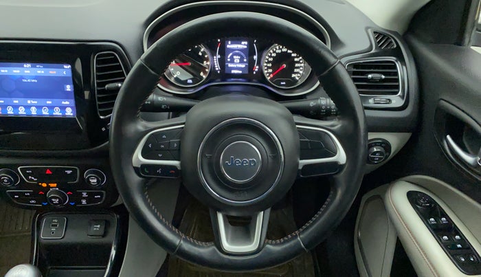 2017 Jeep Compass LIMITED (O) 2.0, Diesel, Manual, 27,094 km, Steering Wheel Close Up