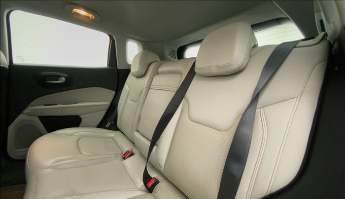 2017 Jeep Compass LIMITED (O) 2.0, Diesel, Manual, 27,094 km, Right Side Rear Door Cabin