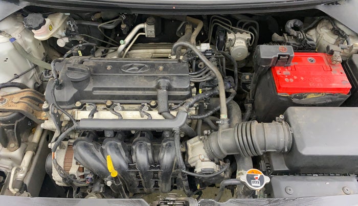 2016 Hyundai Elite i20 ASTA 1.2 (O), Petrol, Manual, 28,094 km, Engine View