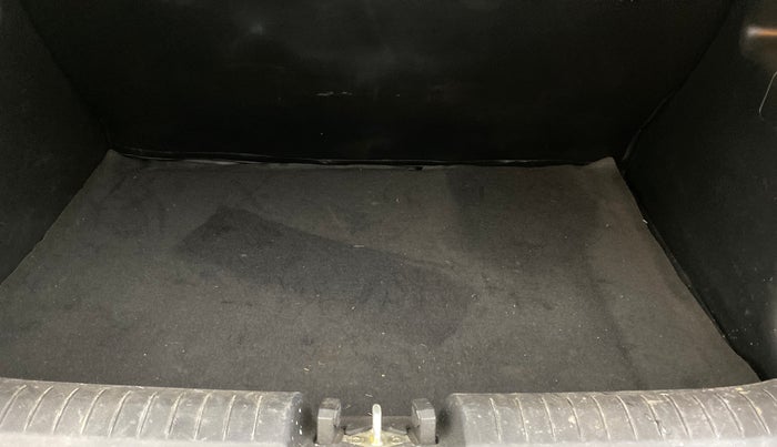 2019 Hyundai VENUE S 1.0 TURBO DCT, Petrol, Automatic, 50,444 km, Boot Inside