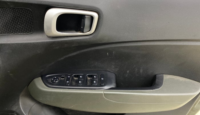 2019 Hyundai VENUE S 1.0 TURBO DCT, Petrol, Automatic, 50,444 km, Driver Side Door Panels Control