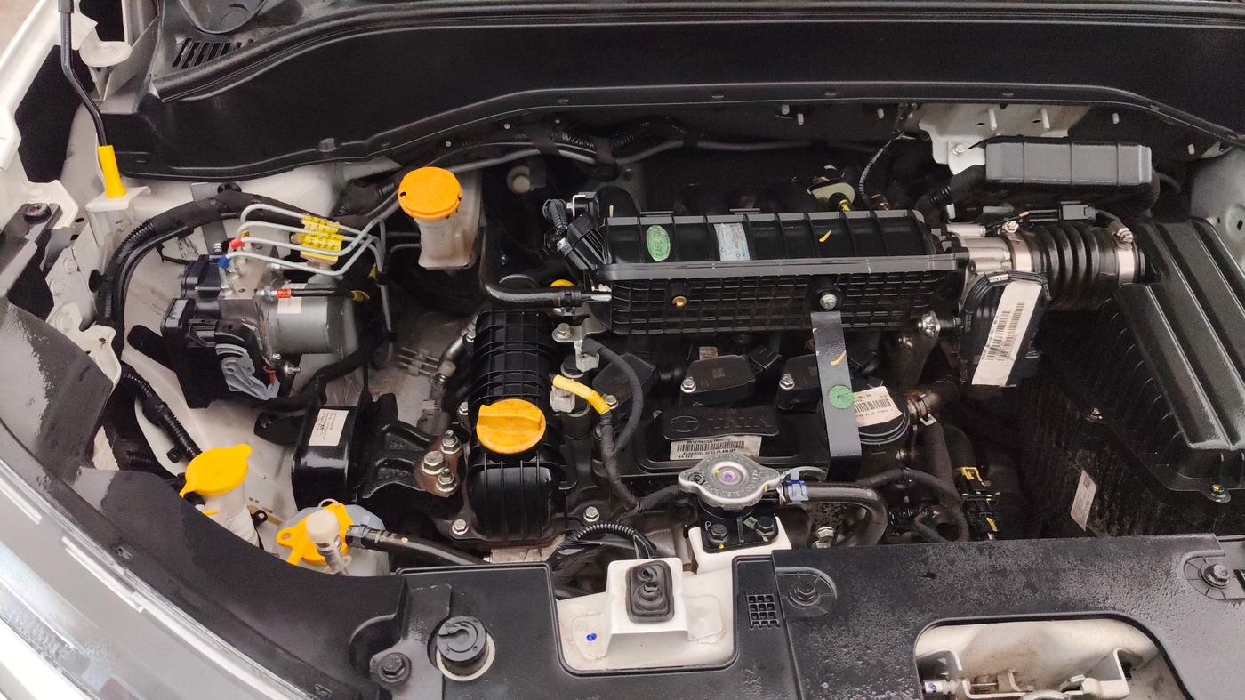 2024 Tata PUNCH CREATIVE AMT 1.2 RTN DUAL TONE, Petrol, Automatic, 9,649 km, Engine View - Right