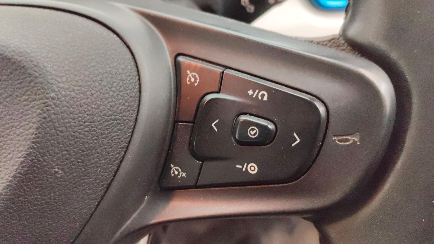 2024 Tata PUNCH CREATIVE AMT 1.2 RTN DUAL TONE, Petrol, Automatic, 9,649 km, Adaptive Cruise Control