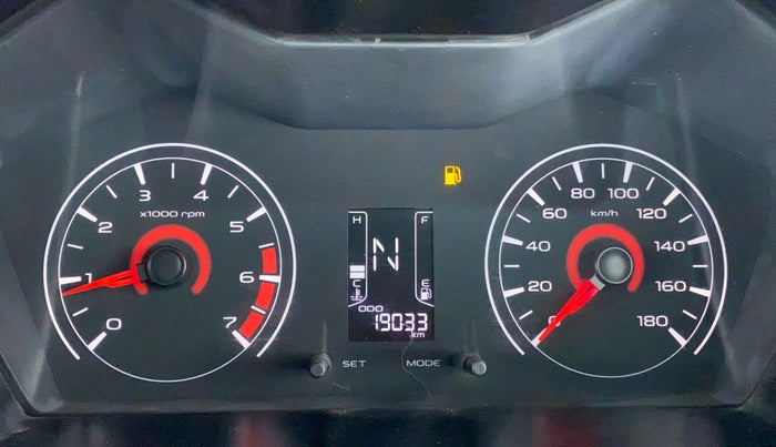 2017 Mahindra KUV 100 NXT K2 6 STR, Petrol, Manual, 19,117 km, Odometer Image