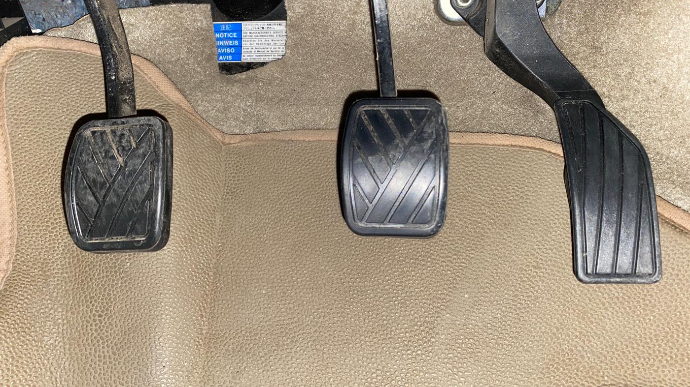 2019 Maruti Ciaz DELTA 1.5 SHVS MT PETROL, Petrol, Manual, 43,958 km, Pedals
