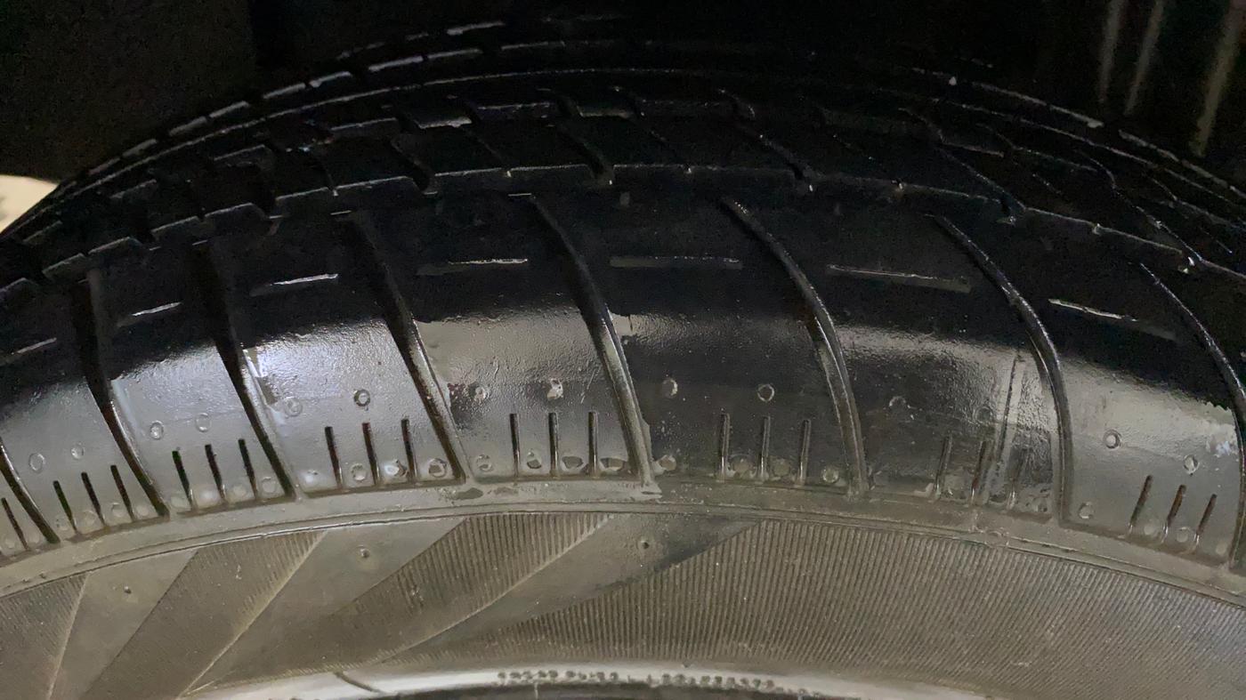 2019 Renault TRIBER RXT, CNG, Manual, 61,353 km, Right Rear Tyre Tread