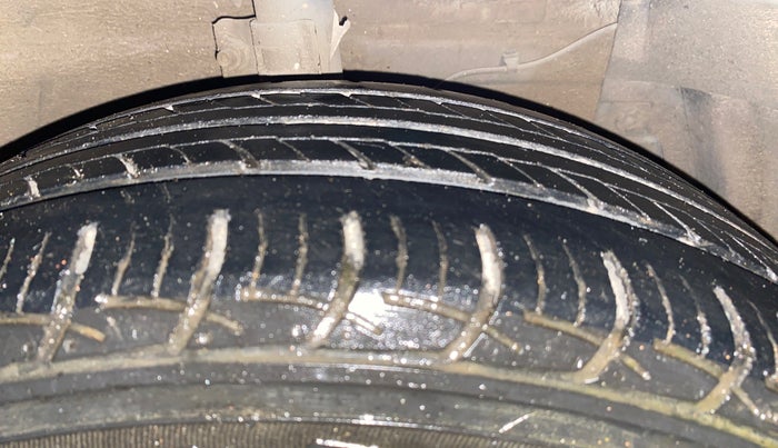 2019 Maruti Ciaz SIGMA 1.5 SHVS MT  PETROL, Petrol, Manual, 31,036 km, Right Front Tyre Tread