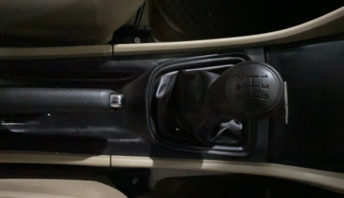 2019 Maruti Ciaz SIGMA 1.5 SHVS MT  PETROL, Petrol, Manual, 31,036 km, Gear Lever