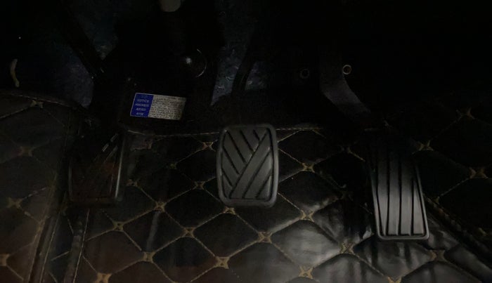 2022 Maruti Vitara Brezza VXI, Petrol, Manual, 30,036 km, Pedals