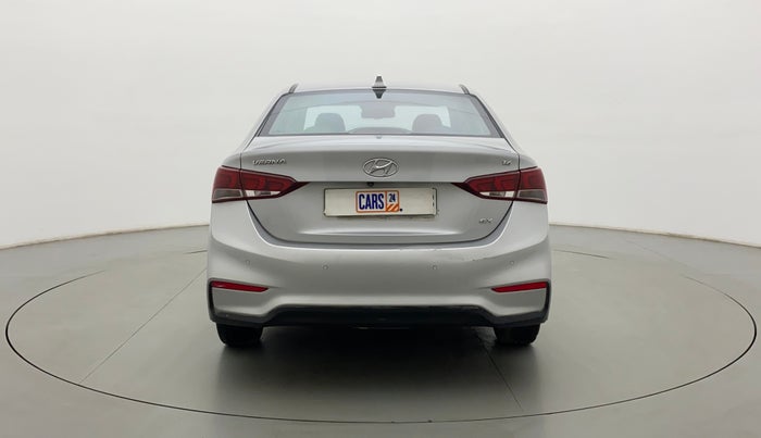 2018 Hyundai Verna 1.6 VTVT SX, CNG, Manual, 50,302 km, Back/Rear