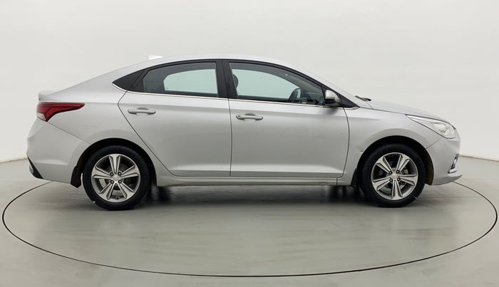 2018 Hyundai Verna 1.6 VTVT SX, CNG, Manual, 50,302 km, Right Side View