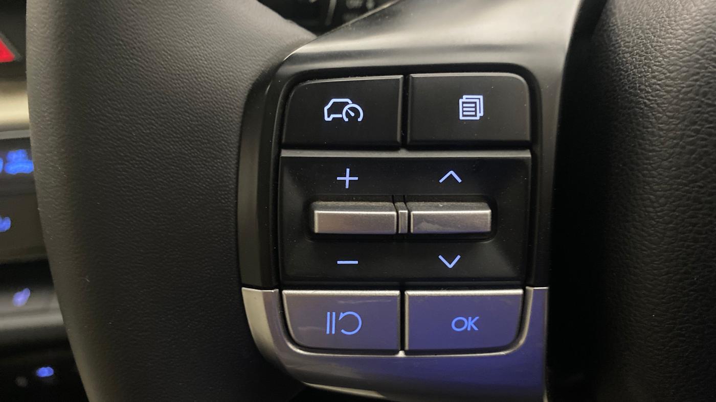 2023 Hyundai Verna SX (O)1.5 VTVT, Petrol, Manual, 24,791 km, Adaptive Cruise Control