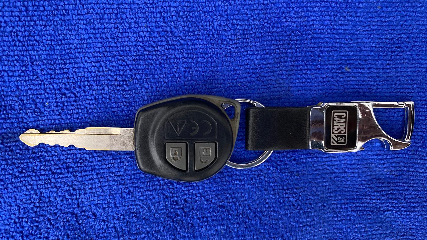 2018 Maruti Vitara Brezza VDI, Diesel, Manual, 81,162 km, Key Close Up