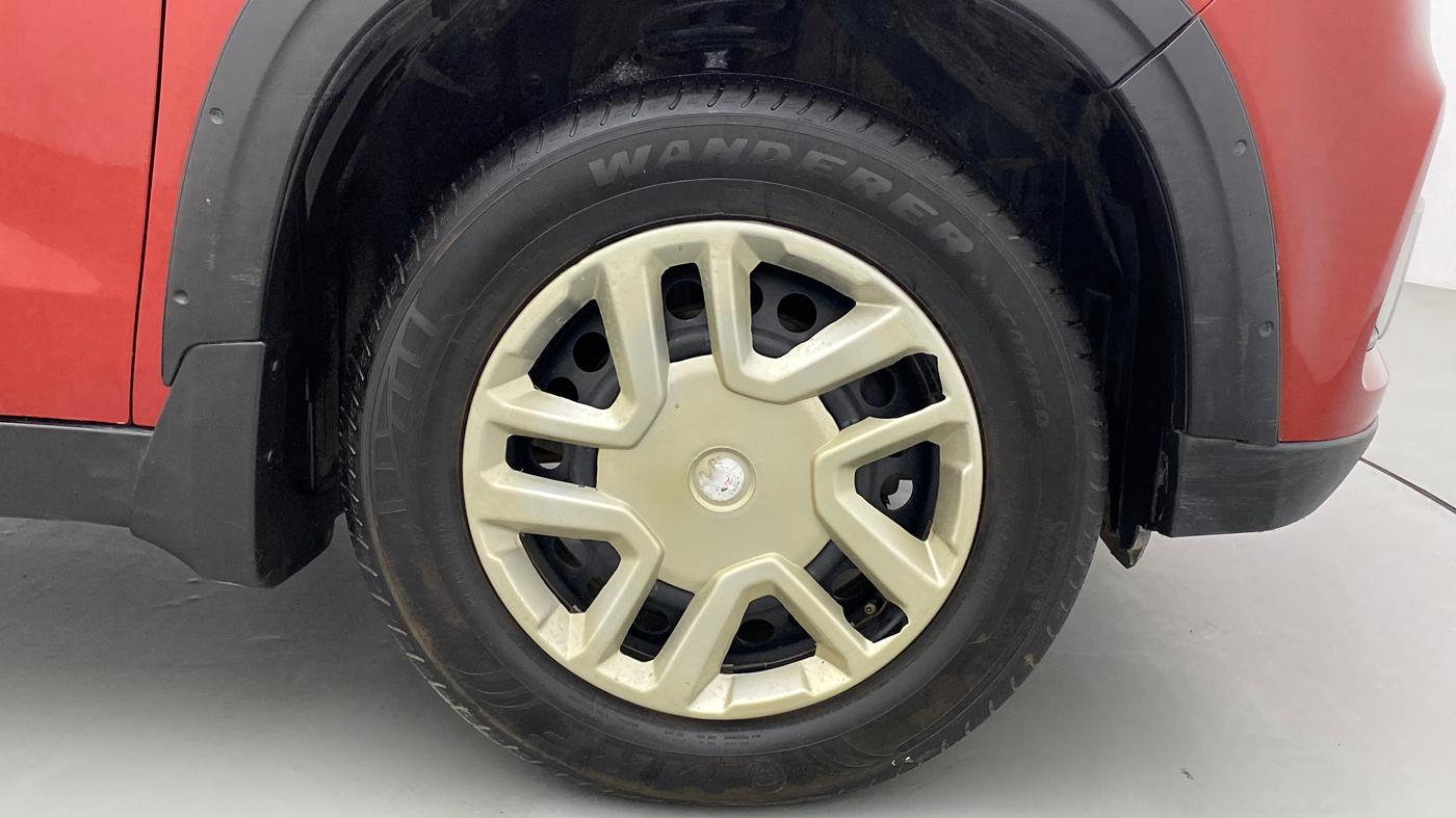 2018 Maruti Vitara Brezza VDI, Diesel, Manual, 81,162 km, Right Front Wheel