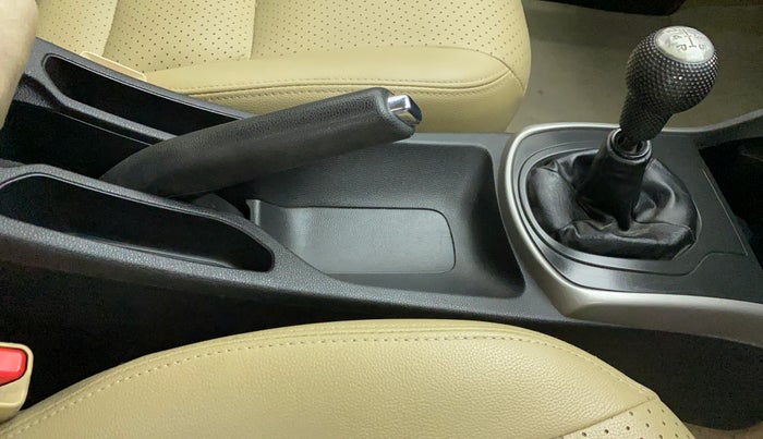 2017 Honda City 1.5L I-VTEC SV, Petrol, Manual, 79,080 km, Gear Lever