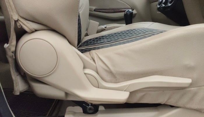 2019 Maruti Dzire VXI, Petrol, Manual, 42,205 km, Driver Side Adjustment Panel