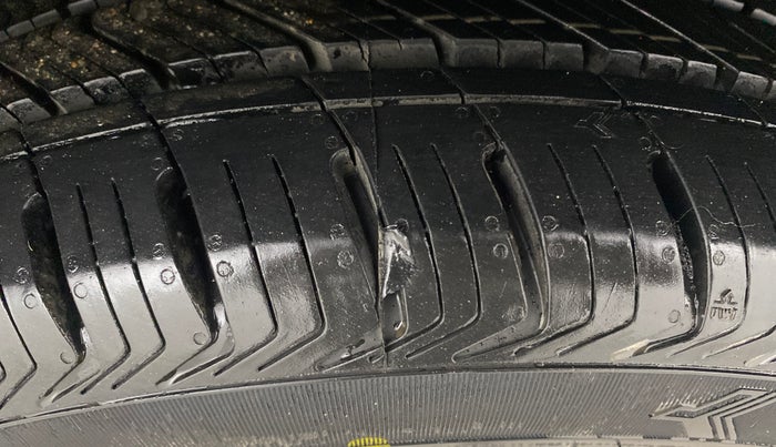 2019 Hyundai Verna 1.6 VTVT SX, Petrol, Manual, 50,166 km, Left Rear Tyre Tread