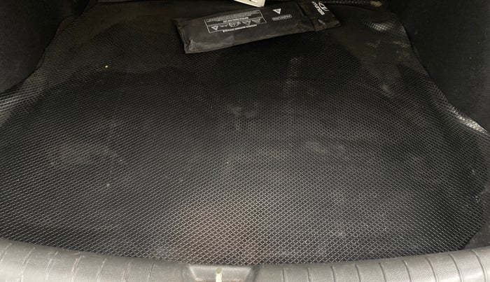 2019 Hyundai Verna 1.6 VTVT SX, Petrol, Manual, 50,166 km, Boot Inside