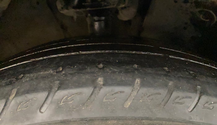 2023 KIA CARENS LUXURY PLUS 1.5 DIESEL AT 7 STR, Diesel, Automatic, 34,502 km, Right Front Tyre Tread