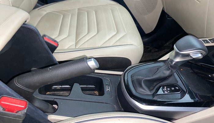 2023 KIA CARENS LUXURY PLUS 1.5 DIESEL AT 7 STR, Diesel, Automatic, 34,502 km, Gear Lever