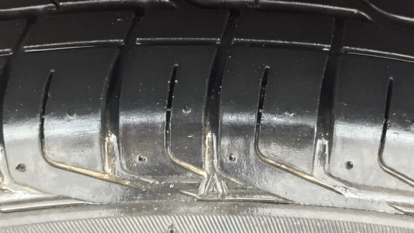 2019 Tata NEXON XM PETROL, Petrol, Manual, 29,261 km, Left Front Tyre Tread