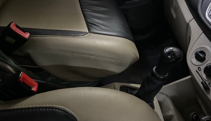 2020 Maruti Alto VXI, Petrol, Manual, 75,860 km, Gear Lever