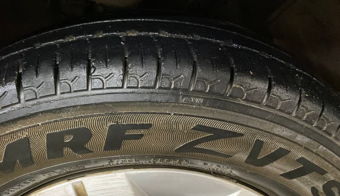 2020 Maruti Alto VXI, Petrol, Manual, 75,860 km, Left Front Tyre Tread