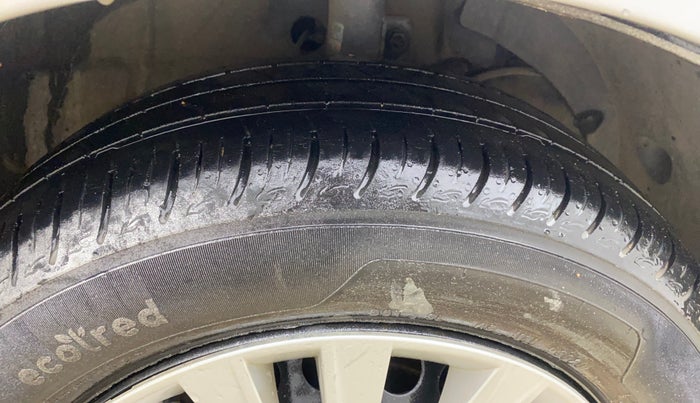 2020 Maruti Baleno DELTA PETROL 1.2, Petrol, Manual, 52,477 km, Right Front Tyre Tread