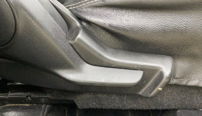 2020 Maruti Baleno DELTA PETROL 1.2, Petrol, Manual, 52,477 km, Driver Side Adjustment Panel