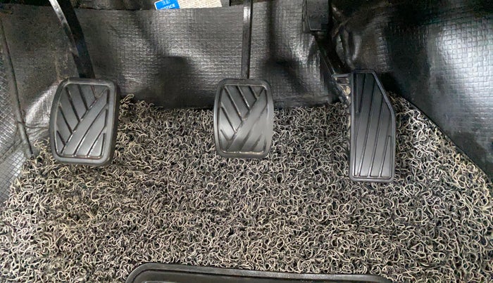 2020 Maruti Baleno DELTA PETROL 1.2, Petrol, Manual, 52,477 km, Pedals