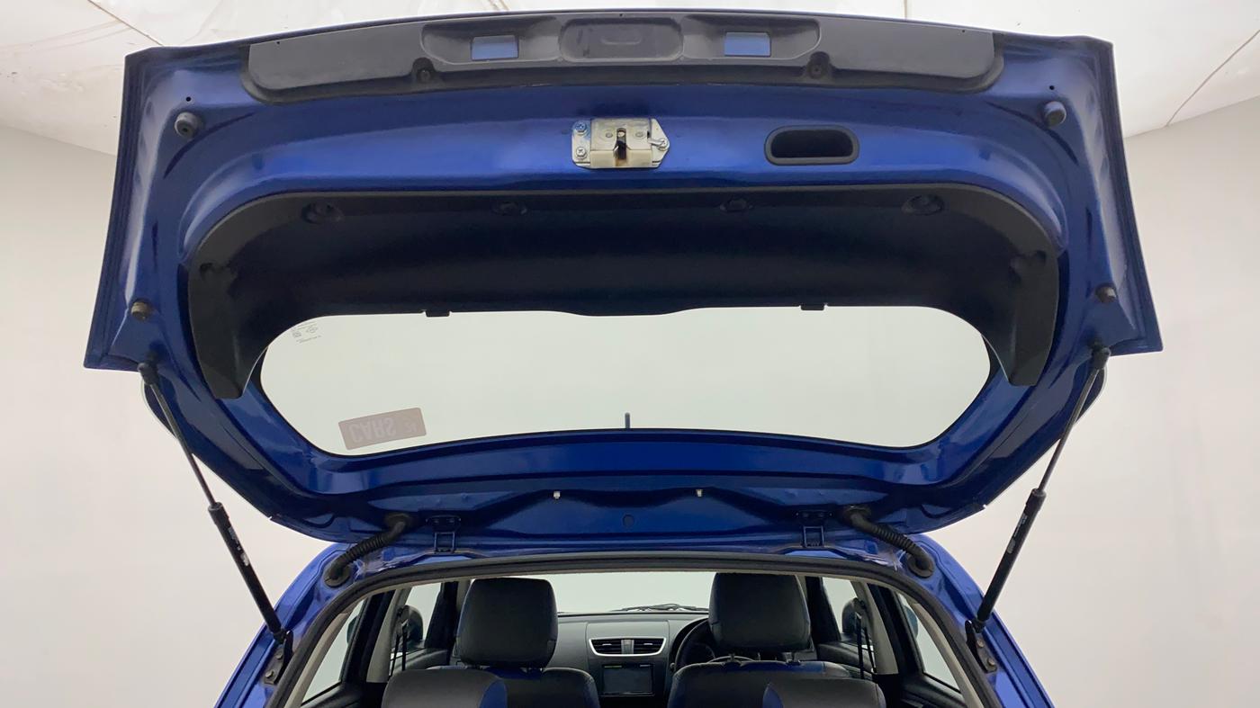 2012 Maruti Swift VDI, Diesel, Manual, 63,847 km, Boot Door Open