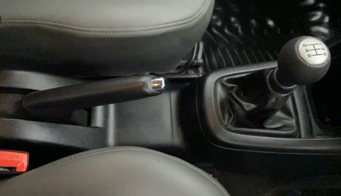 2012 Maruti Swift VDI, Diesel, Manual, 63,847 km, Gear Lever