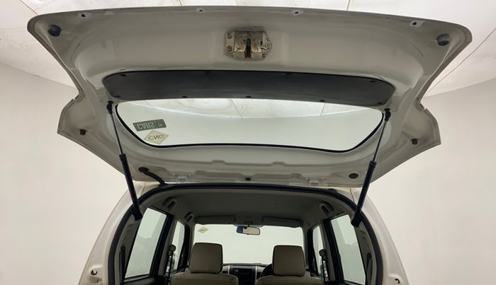 2015 Maruti Wagon R 1.0 LXI CNG, CNG, Manual, 78,600 km, Boot Door Open