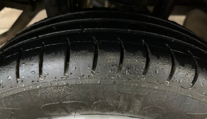 2018 Maruti Alto K10 VXI (O) AMT, Petrol, Automatic, 54,599 km, Right Rear Tyre Tread