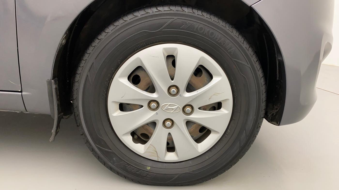2012 Hyundai i10 SPORTZ 1.2 KAPPA2, Petrol, Manual, 50,093 km, Right Front Wheel