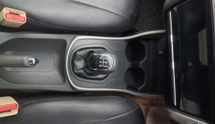 2018 Honda City 1.5L I-VTEC V MT, Petrol, Manual, 59,248 km, Gear Lever