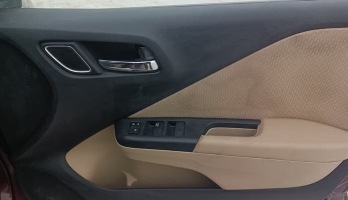 2018 Honda City 1.5L I-VTEC V MT, Petrol, Manual, 59,248 km, Driver Side Door Panels Control