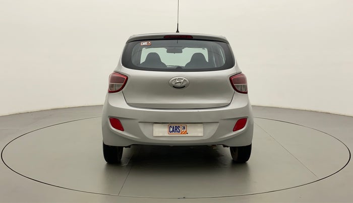 2016 Hyundai Grand i10 MAGNA 1.2 KAPPA VTVT, Petrol, Manual, 29,811 km, Back/Rear
